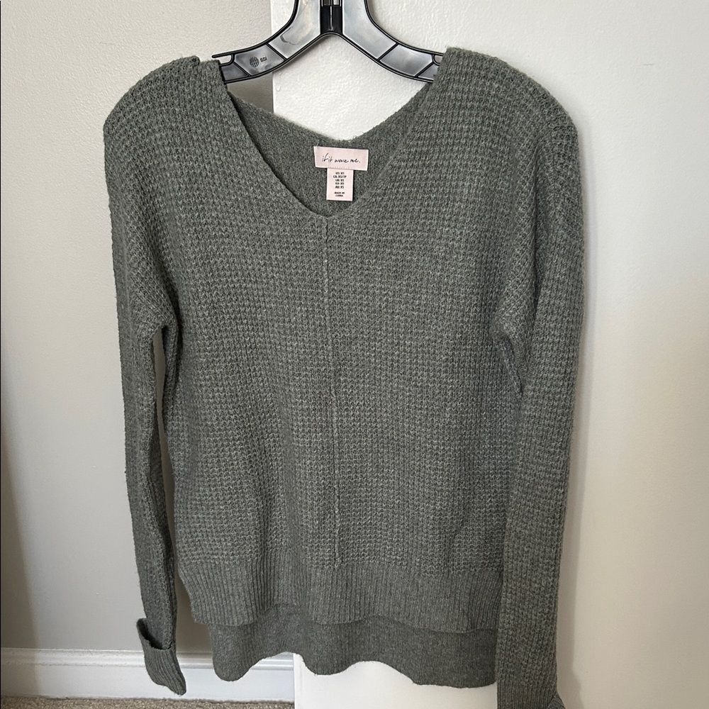 if it were me Olive V-Neck Women Sweater